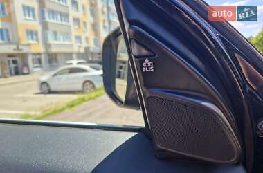 Позашляховик / Кросовер Volvo XC60 2016 в 