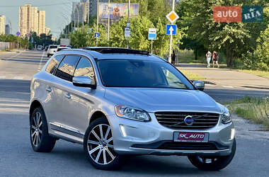 Внедорожник / Кроссовер Volvo XC60 2015 в 