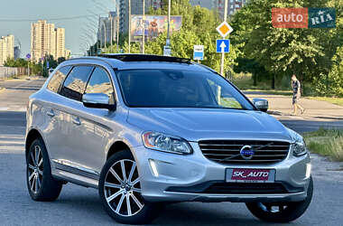 Внедорожник / Кроссовер Volvo XC60 2015 в 