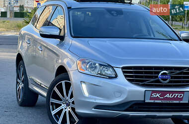 Внедорожник / Кроссовер Volvo XC60 2015 в 