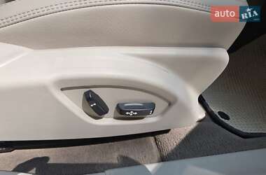 Внедорожник / Кроссовер Volvo XC60 2012 в 
