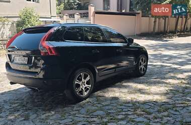 Внедорожник / Кроссовер Volvo XC60 2012 в 