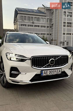Позашляховик / Кросовер Volvo XC60 2022 в Дніпрі