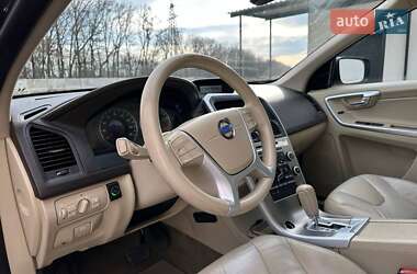 Внедорожник / Кроссовер Volvo XC60 2011 в 