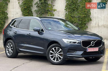 Внедорожник / Кроссовер Volvo XC60 2019 в 