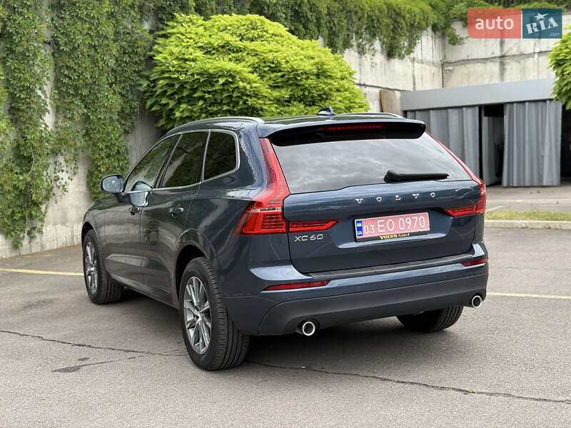 Внедорожник / Кроссовер Volvo XC60 2019 в Ровно