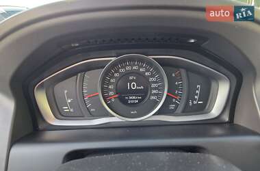 Внедорожник / Кроссовер Volvo XC60 2014 в 