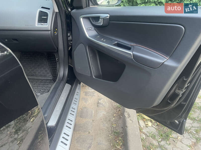 Внедорожник / Кроссовер Volvo XC60 2014 в Черновцах фото 6 Внедорожник / Кроссовер Volvo XC60 2014 в Черновцах