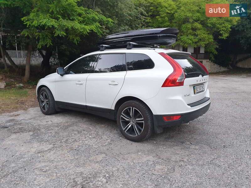 Внедорожник / Кроссовер Volvo XC60 2012 в Николаеве