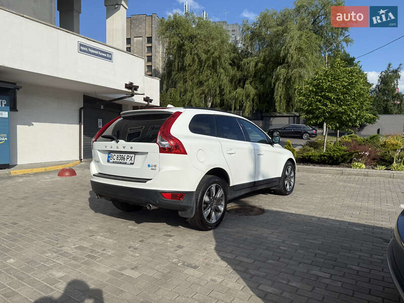 Внедорожник / Кроссовер Volvo XC60 2013 в Львове