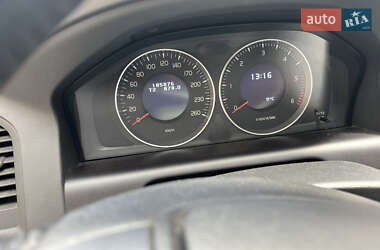 Внедорожник / Кроссовер Volvo XC60 2012 в 