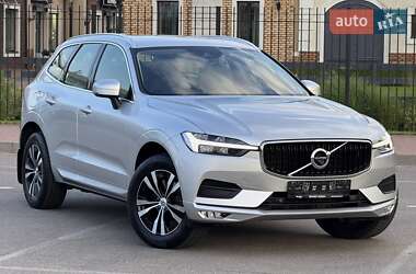 Внедорожник / Кроссовер Volvo XC60 2020 в 