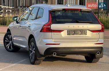 Внедорожник / Кроссовер Volvo XC60 2020 в 