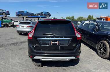 Внедорожник / Кроссовер Volvo XC60 2017 в 
