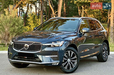 Внедорожник / Кроссовер Volvo XC60 2021 в Киеве