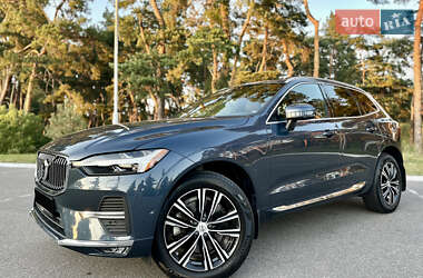 Внедорожник / Кроссовер Volvo XC60 2021 в 