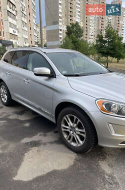 Внедорожник / Кроссовер Volvo XC60 2015 в 