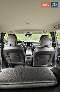 Внедорожник / Кроссовер Volvo XC60 2019 в 