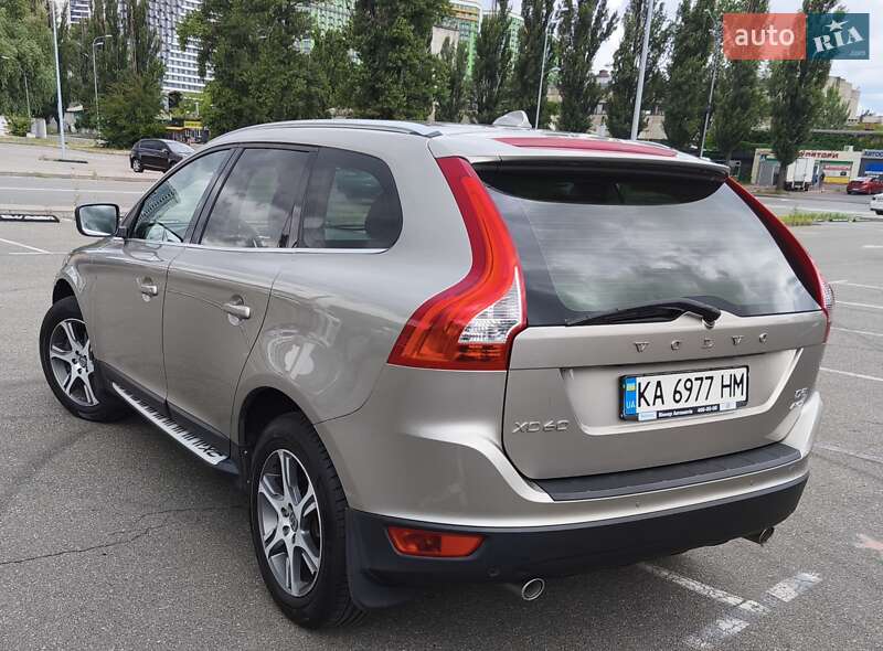 Volvo XC60 2012