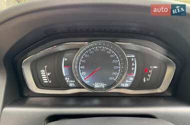 Внедорожник / Кроссовер Volvo XC60 2014 в 