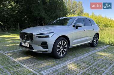 Внедорожник / Кроссовер Volvo XC60 2022 в Киеве