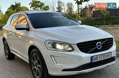 Внедорожник / Кроссовер Volvo XC60 2016 в 