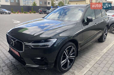 Внедорожник / Кроссовер Volvo XC60 2020 в 