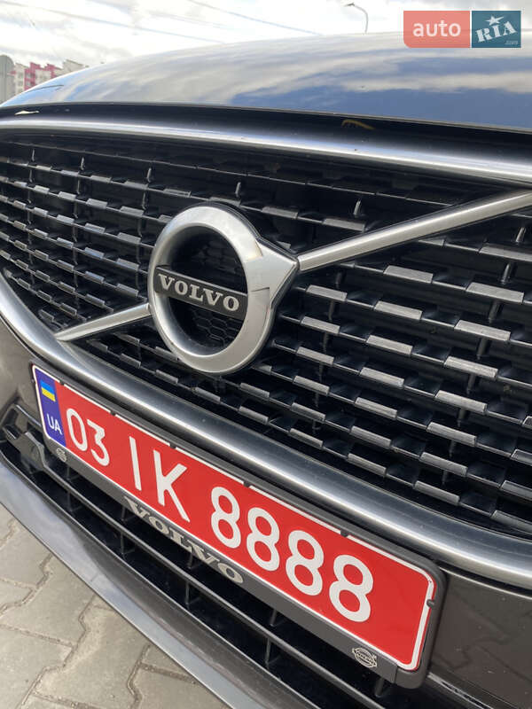 Внедорожник / Кроссовер Volvo XC60 2020 в Луцке