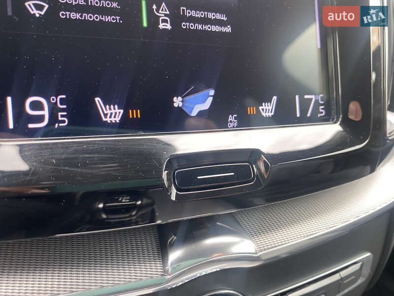 Внедорожник / Кроссовер Volvo XC60 2020 в Луцке