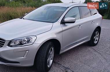 Внедорожник / Кроссовер Volvo XC60 2014 в 