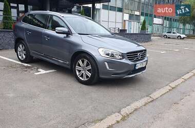 Внедорожник / Кроссовер Volvo XC60 2016 в 