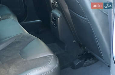 Внедорожник / Кроссовер Volvo XC60 2014 в 