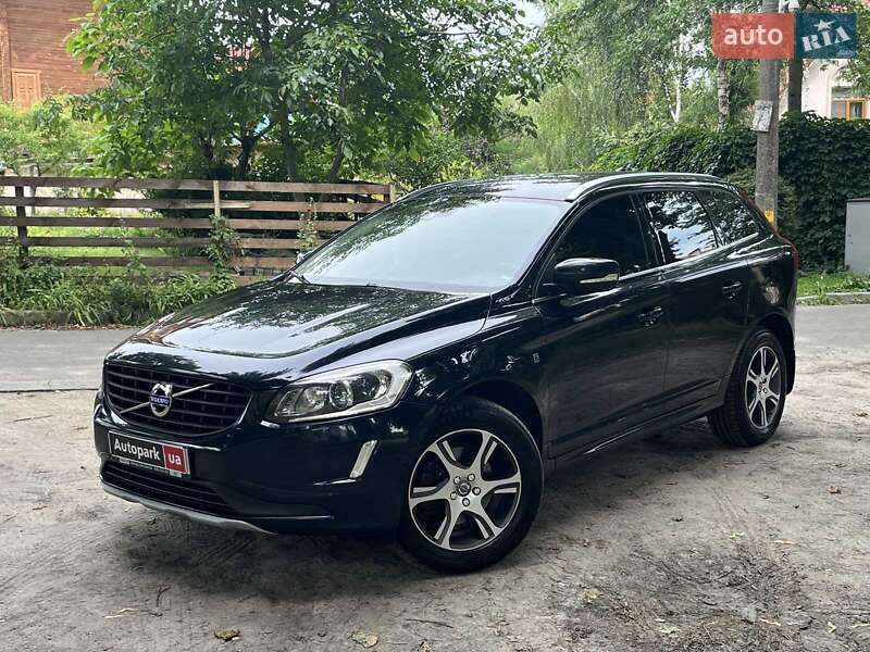 Внедорожник / Кроссовер Volvo XC60 2016 в Киеве