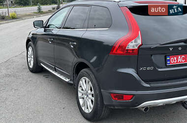 Внедорожник / Кроссовер Volvo XC60 2009 в 