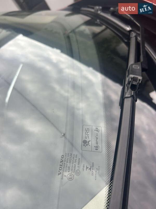 Позашляховик / Кросовер Volvo XC60 2017 в Львові