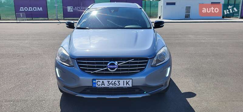 Внедорожник / Кроссовер Volvo XC60 2017 в Черкассах