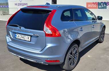 Позашляховик / Кросовер Volvo XC60 2017 в 