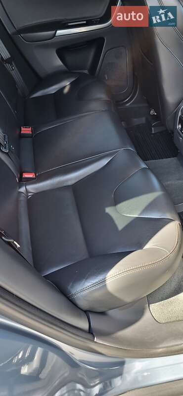 Внедорожник / Кроссовер Volvo XC60 2017 в Черкассах