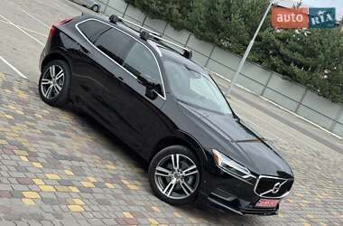 Внедорожник / Кроссовер Volvo XC60 2018 в 