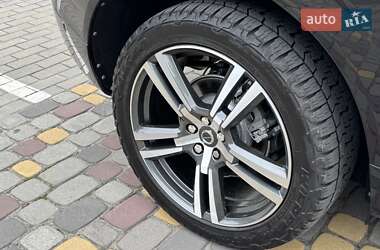 Внедорожник / Кроссовер Volvo XC60 2018 в 
