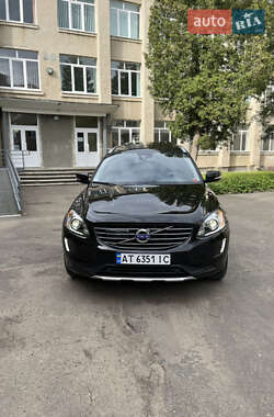 Внедорожник / Кроссовер Volvo XC60 2017 в 