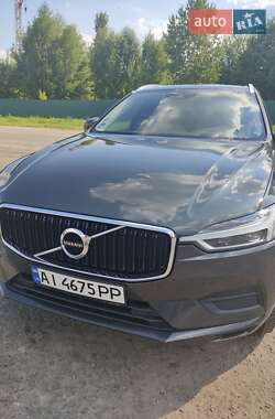 Внедорожник / Кроссовер Volvo XC60 2018 в 