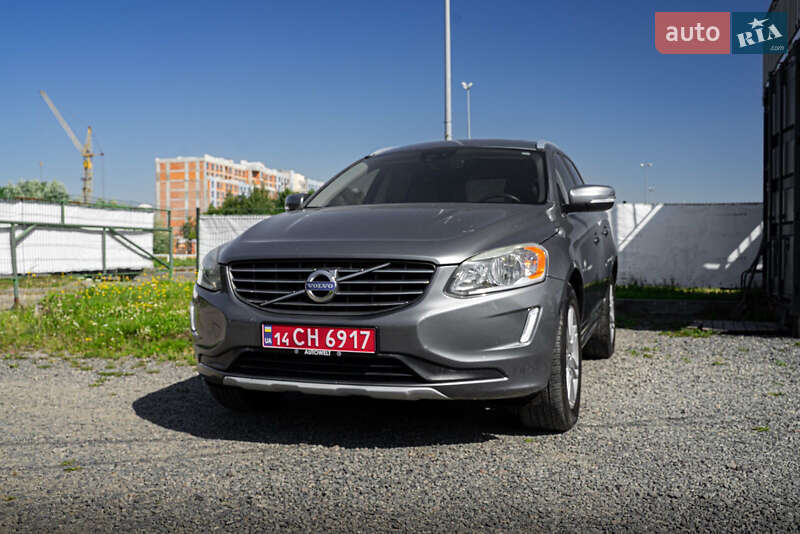 Внедорожник / Кроссовер Volvo XC60 2017 в 