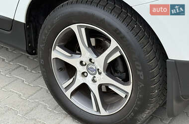 Внедорожник / Кроссовер Volvo XC60 2012 в 