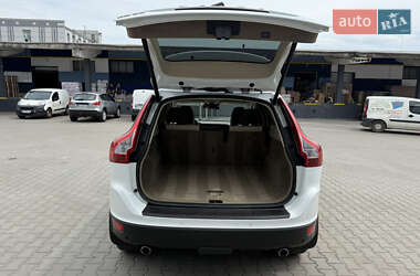 Внедорожник / Кроссовер Volvo XC60 2012 в 