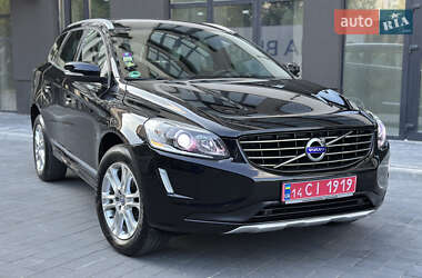 Внедорожник / Кроссовер Volvo XC60 2013 в 