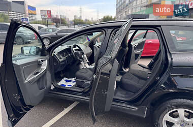 Внедорожник / Кроссовер Volvo XC60 2010 в 