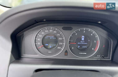 Внедорожник / Кроссовер Volvo XC60 2010 в 