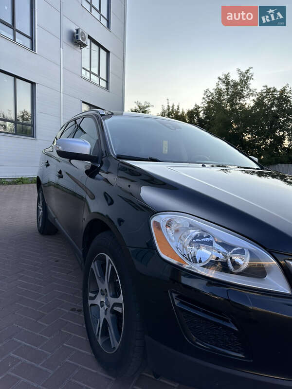 Внедорожник / Кроссовер Volvo XC60 2012 в Ровно фото 5 Внедорожник / Кроссовер Volvo XC60 2012 в Ровно