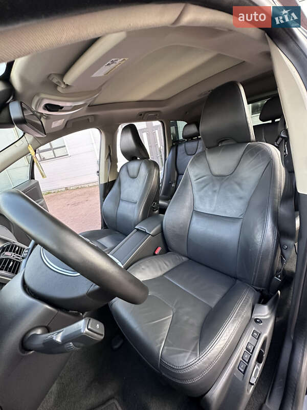 Внедорожник / Кроссовер Volvo XC60 2012 в Ровно фото 76 Внедорожник / Кроссовер Volvo XC60 2012 в Ровно